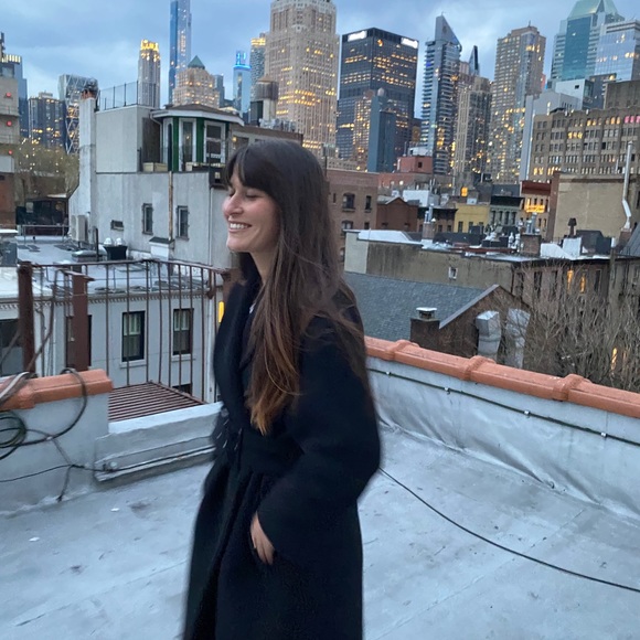 Meet the Posher - Picture 2 of 3